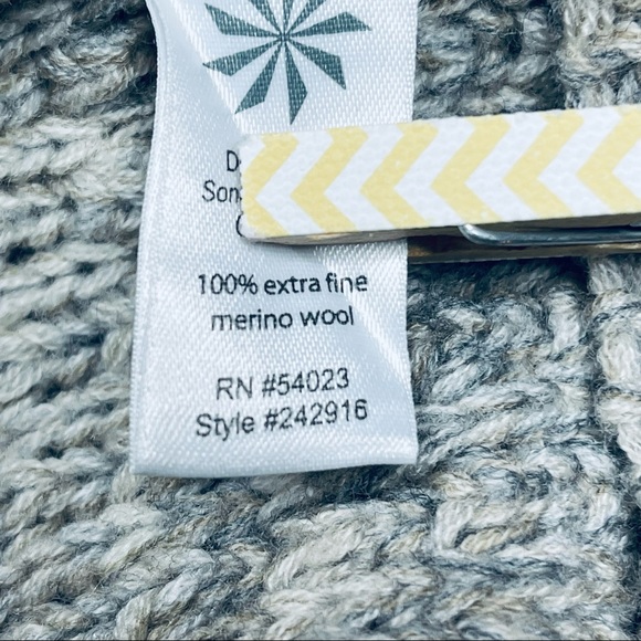 ❄️ Athleta Chill Womens Small Oatmeal Tan Chunky Merino Sweater Size XS - Picture 14 of 15